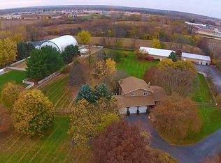 2519 N Riverside Dr, McHenry, IL 60051