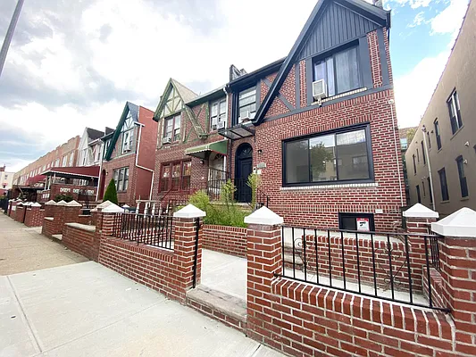 Rented by Brooklyn Blocks Real Estate | media 16