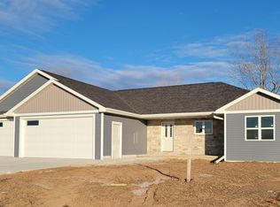 N3604 Gavin Dr, Freedom, WI 54913