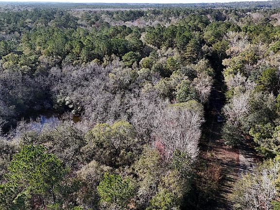 3rd image of 160 Louie Miller Rd