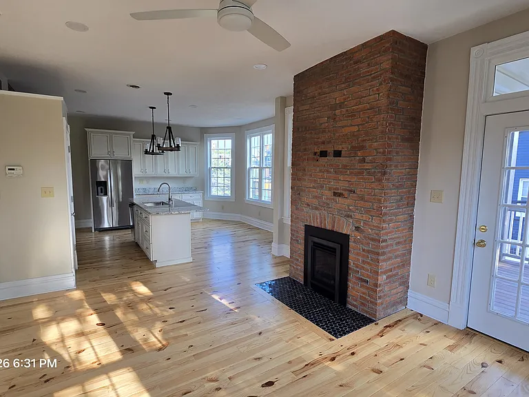 208 Center Ave #2 — Photo 3