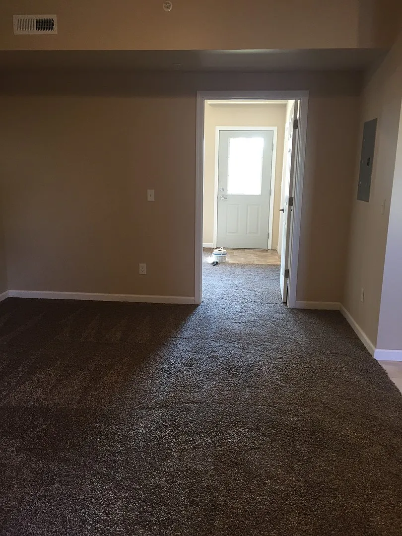 141 Calhoun Lane — Photo 1