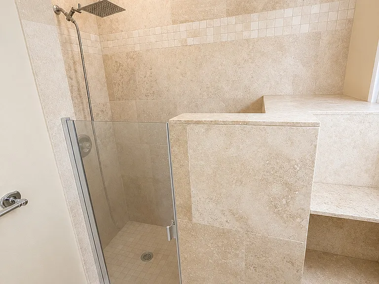 167 Makawao St — Photo 25