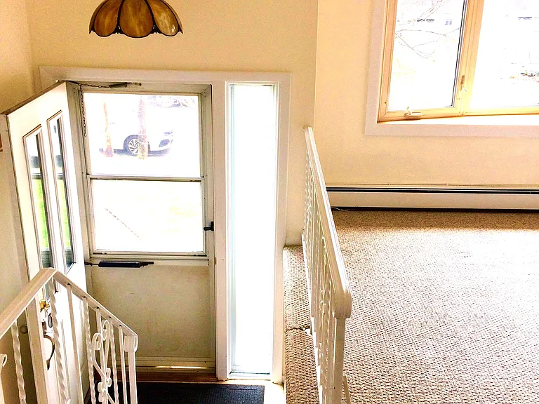 141 Dunbar Ave — Photo 10