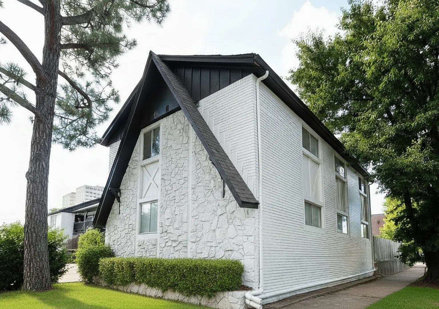 West Apartments — Photo 1