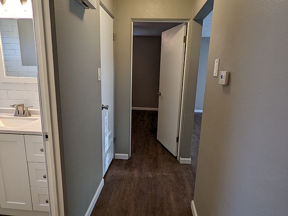 3rd image of 1708 Lindenwood Ave