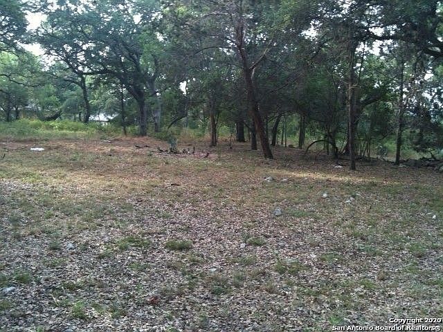 2nd image of 9275 Schoenthal Rd