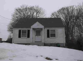 11 Lindberg St, East Haven, CT 06512