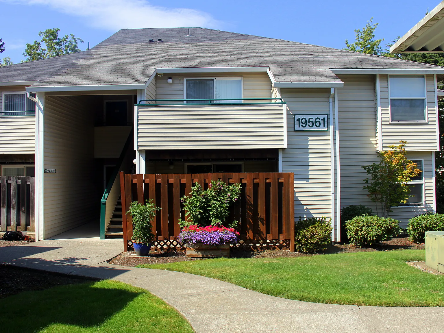River Place — Photo 2