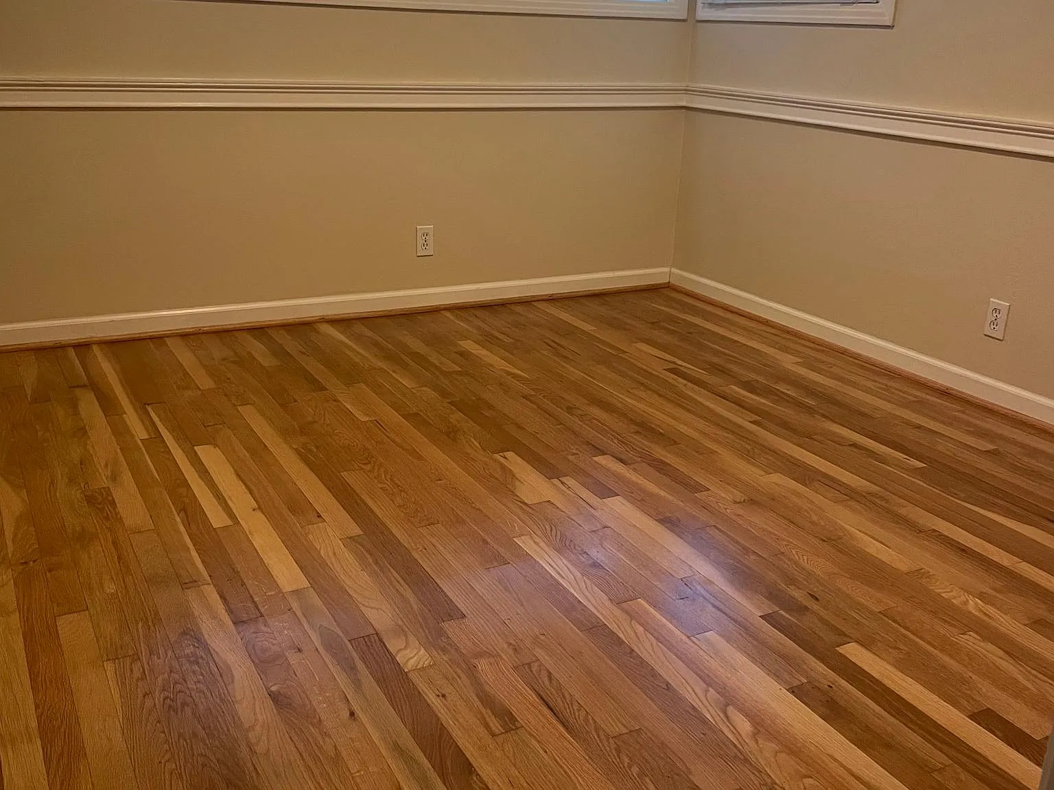 1028 McClellan Way — Photo 3