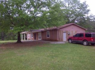900 County Road 729, Blue Mountain, MS 38610