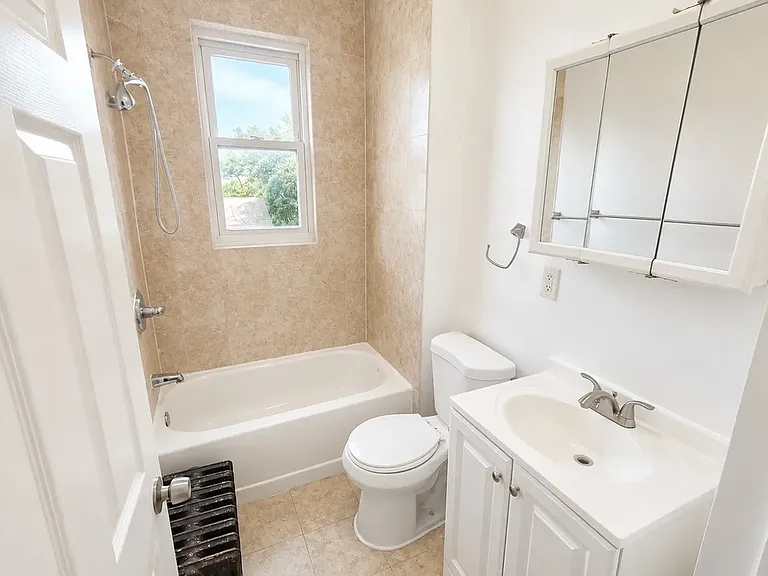 230 Littleton Ave — Photo 6
