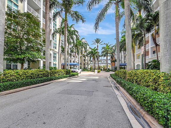 3rd image of 806 E Windward Way #507