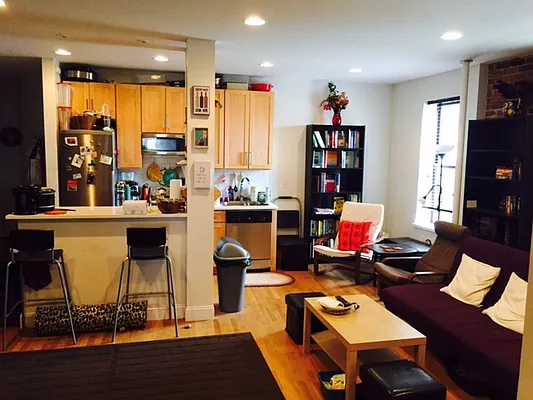 Rented by PMG Real Estate  | media 48