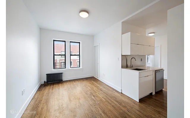 Rented by Douglas Elliman | media 7