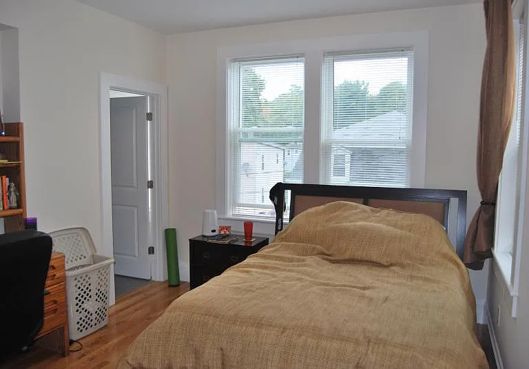 6 Larose Pl #1 — Photo 8