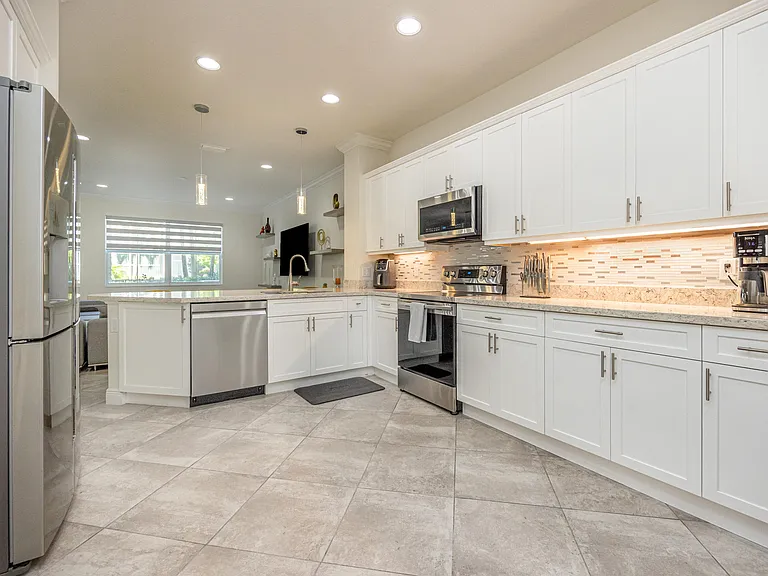 151 Sword Fern Pl — Photo 43