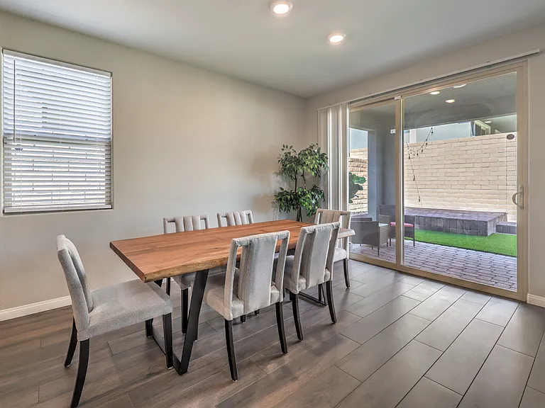 10646 Silver Pond Ave — Photo 13