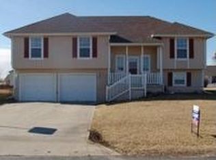 154 SE 1181, Knob Noster, MO 65336