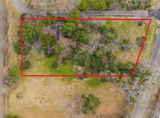 1001 W Richardson Ave, Summerville, SC 29483