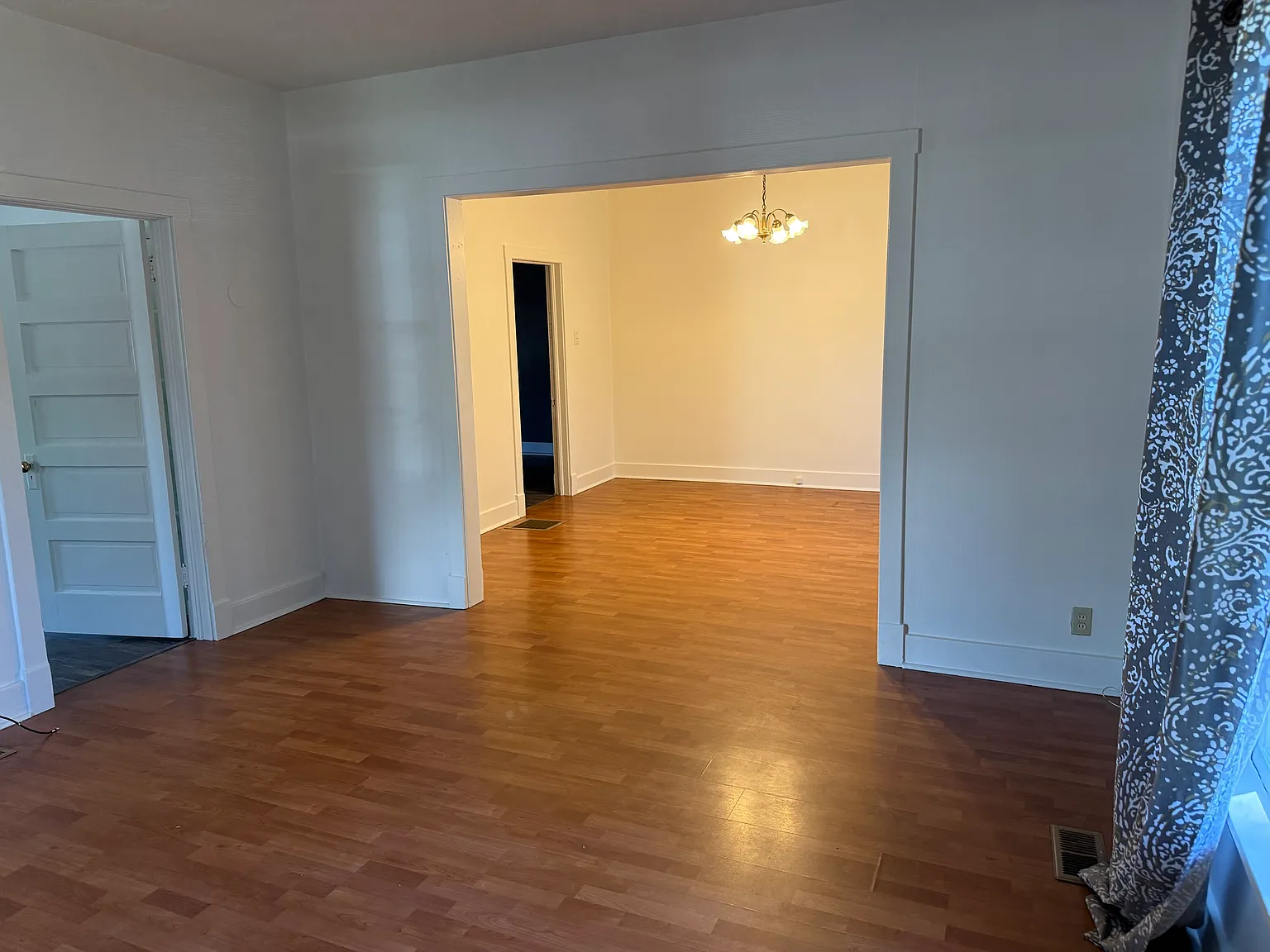 3 bed, 1580 sqft, $2,300 — Photo 2