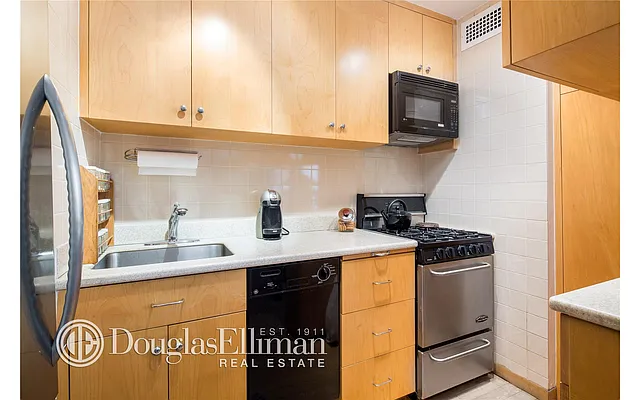 Sold by Douglas Elliman | media 9