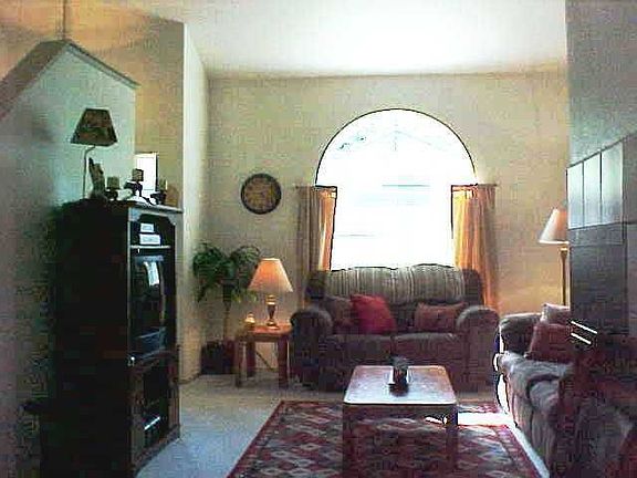 3rd image of 17425 27th Ave NE