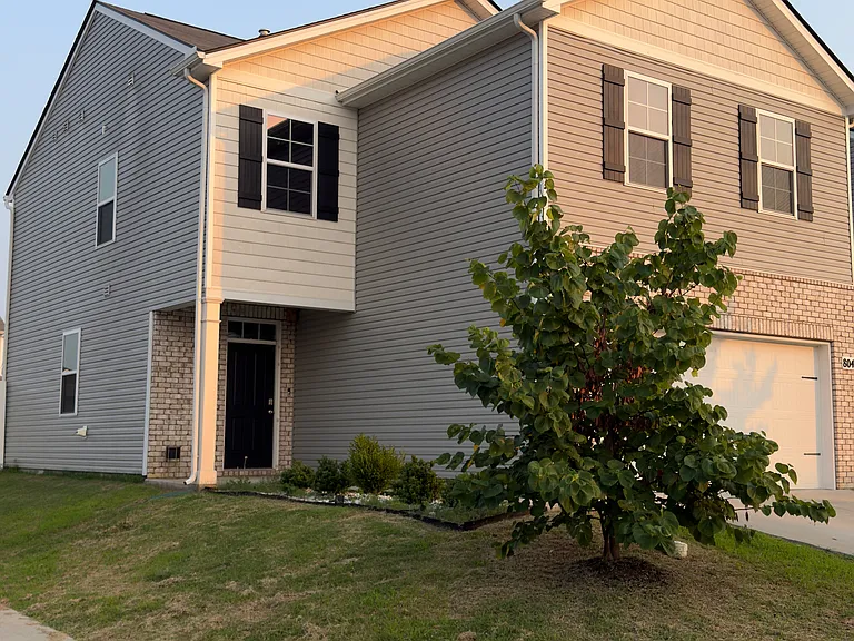 8049 Parton Pl — Photo 2