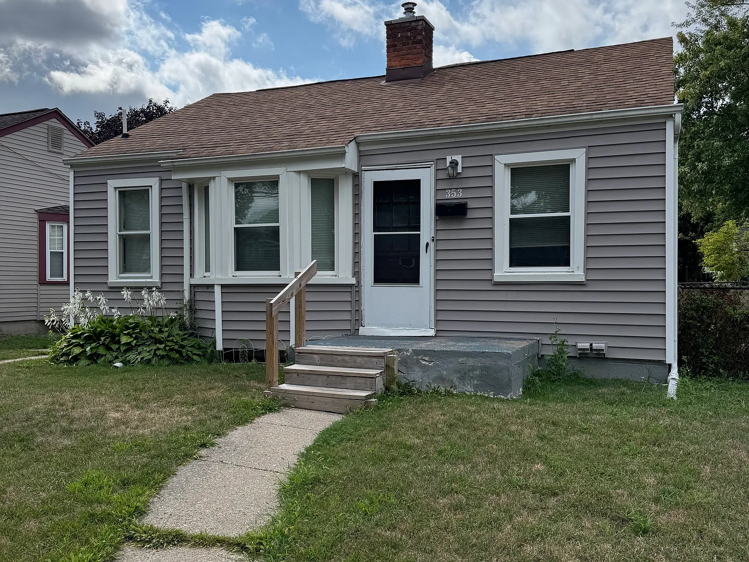 2 bed, 1200 sqft, $1,750 — Photo 3