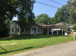 403 Stanley St, Booneville, MS 38829
