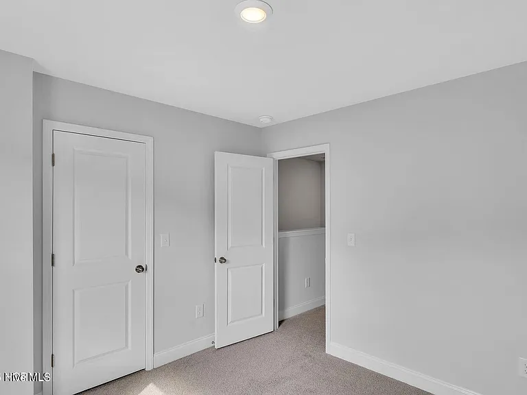 241 Arnette Dr #A — Photo 12