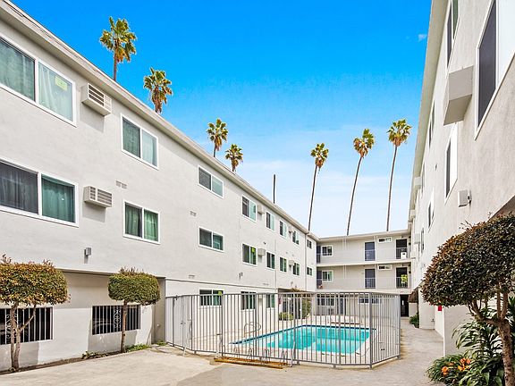 5th image of 844 W 164th St APT 203