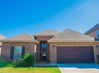 442 Cypress Garden Dr, Houma, LA 70364