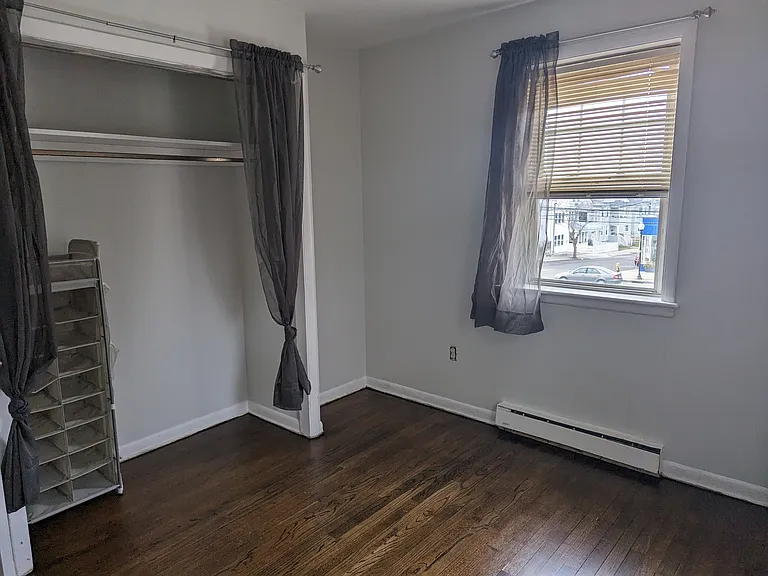 2955 Fairfield Ave #10 — Photo 6