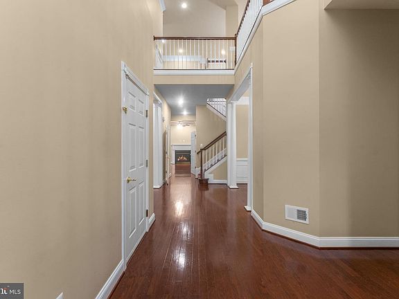 5th image of 47672 Paulsen Sq