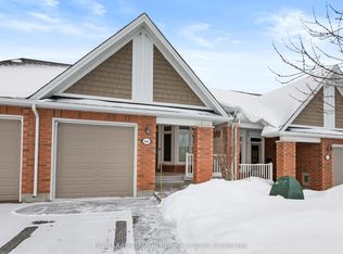 66 Kayenta St, Ottawa, ON K2S2K7