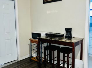 2170 NW 58th St, Miami, FL 33142