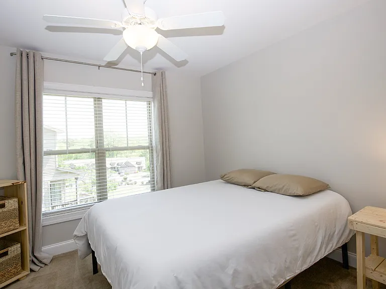 133 Cypress Cir — Photo 32