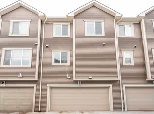 2072 Wonnacott Way SW #24, Edmonton, AB