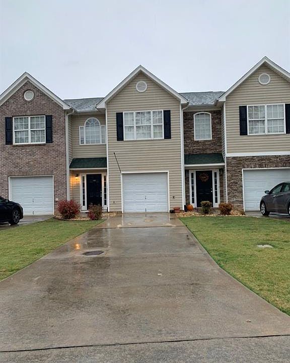 1st image of 130 Creekwood Dr