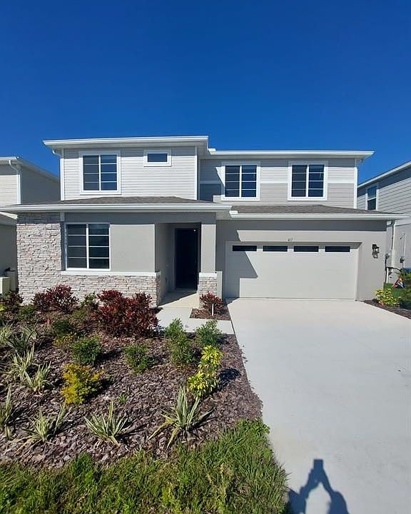 1st image of 411 Sofia Ln