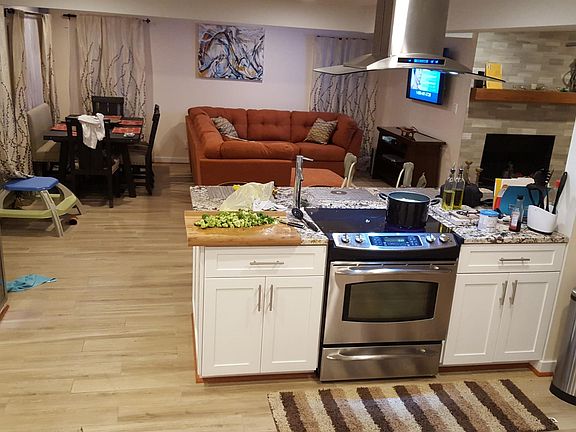 5th image of 4009 Foxwood Dr