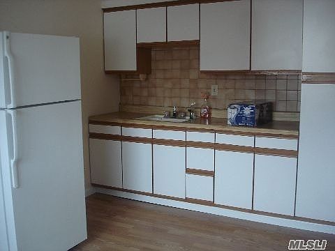 2nd image of 3 Hester Ln