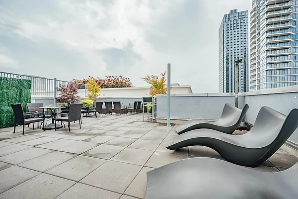 Rented by Carnegie Management Inc | media 44