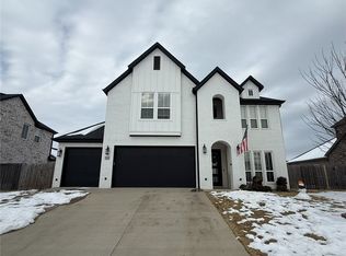 1424 Cannon Ln, Cave Springs, AR 72718