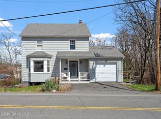 7 Hampton Ave, Rensselaer, NY 12144