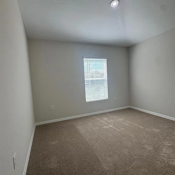 1049 Foreshore Ln — Photo 3