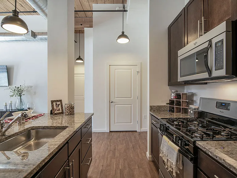Built-in microwave and gas stove