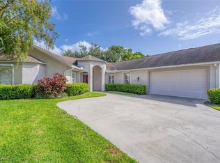 6569 Highland Pines Cir, Fort Myers, FL 33966