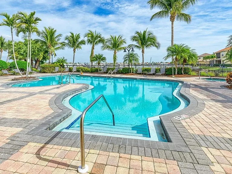 606 Riviera Dunes Way #302 — Photo 4